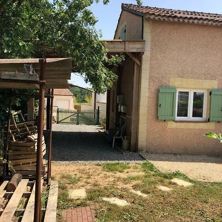 Gite Au Soleil Euzet Exterior foto